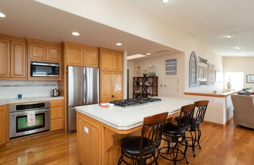 Morro Bay House | Beautiful home with a view of the Rock - fits the family!