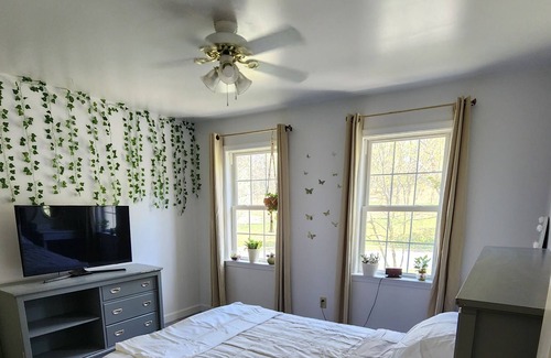 Limekiln House | Beautiful home with mountain views