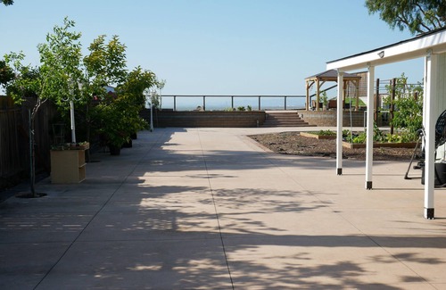 Pinole House | Beautiful Home with Spectacular Bay View From Patio!