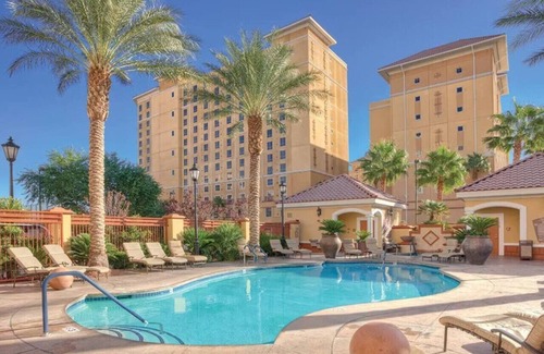 Las Vegas Condo | Beautiful Hotel in Las Vegas 1BD near The Strip