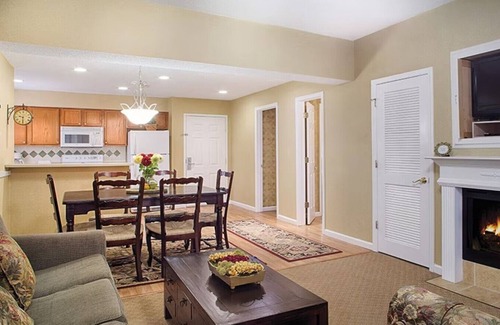 Villa Rica Condo | Beautiful Hotel in Villas at Fairfield 2BD at Lakeview Parkway