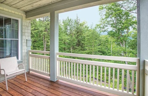 Jeffersonville Condo | Beautiful hotel in Vermont Smugglers Notch 1BD near Disc Golf Center