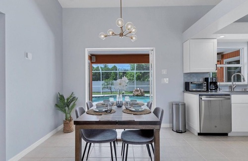 Englewood East House | Beautiful House with first class amenities on Charlotte Harbor Area, Charlotte County House 5829