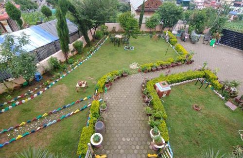 Kathmandu House | Beautiful house and garden