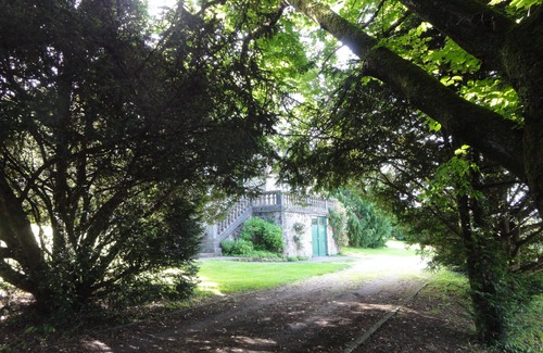 Masseret House | BEAUTIFUL HOUSE BOURGEOISE, 9 people, in the village center of MASSERET