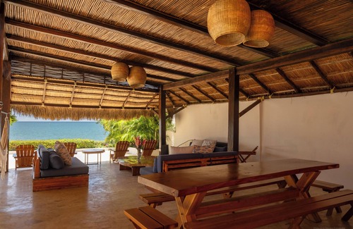 Punta Canoas Villa | Beautiful house facing the sea