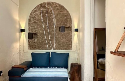 Guadalajara House | Beautiful house in front of the Sanctuary #4-D