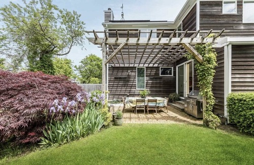 Montauk House | Beautiful house on private country road with pool/hot tub & home office