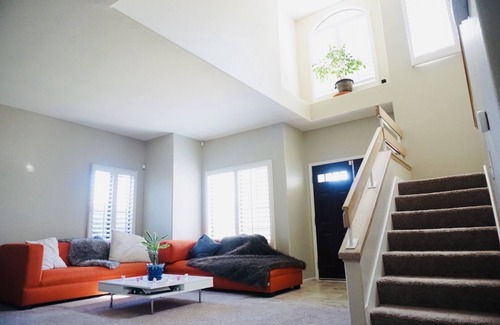 Moreno Valley House | Beautiful House with Mountain View near Riverside