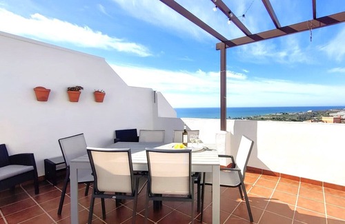 Velez-Malaga House | Beautiful house with fantastic views of the sea and the mountains