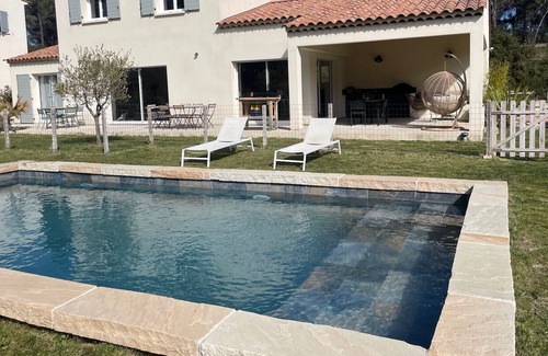 Bouc-Bel-Air House | Beautiful house with garden and pool