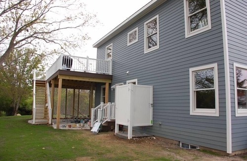 Culloden Shores House | Beautiful House with Private Beach Access - Rental Registry Cert #23-1,120