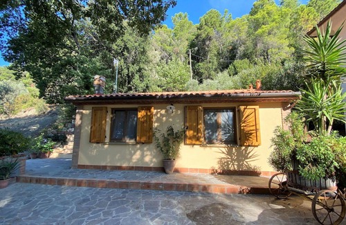 Castellina Marittima House | Beautiful private villa for 4 people with WIFI, A/C, TV, patio and panoramic view