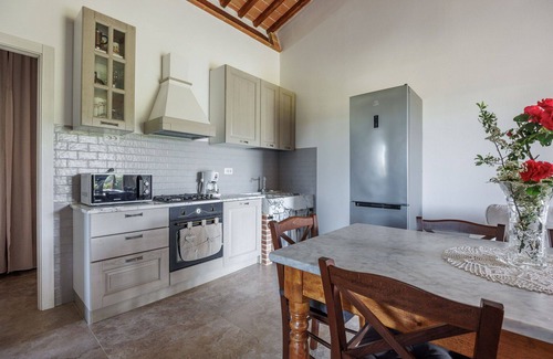 Colle di Val d'Elsa Villa | Beautiful private villa with A/C, private pool, WIFI, TV and pets allowed, close to San Gimignano