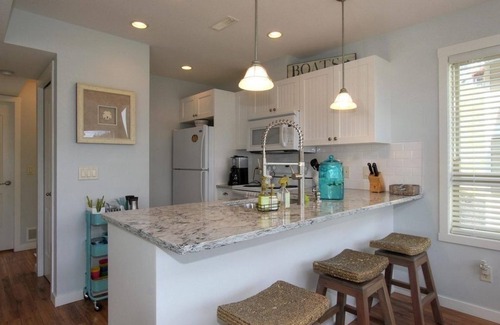 Central Okanagan House | Beautiful La Casa cottage