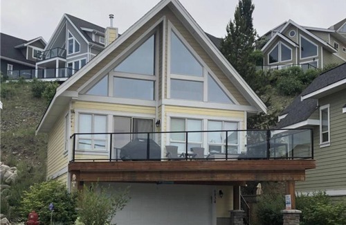 Central Okanagan House | Beautiful La Casa cottage