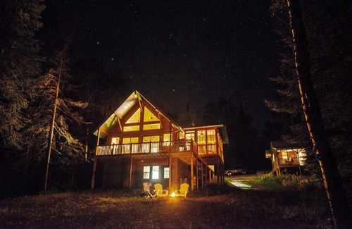 Lutsen Cabin | Beautiful Lake Cabin on Pike Lake in Lutsen