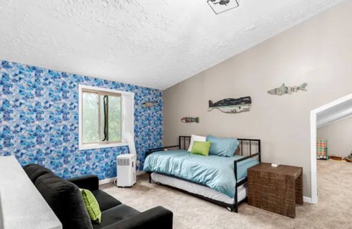 Lake Orion Apartment | Beautiful Lake Orion Home