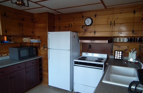 Lakeville Cabin | Beautiful Lakefront Cabin on Lake Wallenpaupack!