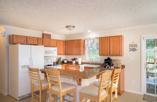 Dandridge Cabin | Beautiful Lakefront Getaway In The Smoky's - Private Dock - Hot Tub - Arcade