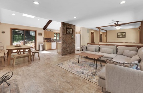 Lakeville House | Beautiful Lakefront House with Private Dock & Hot Tub, Secluded, Air Hockey