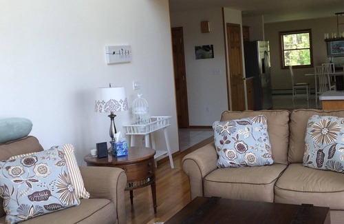Chazy House | Beautiful Lakefront Home on Lake Champlain