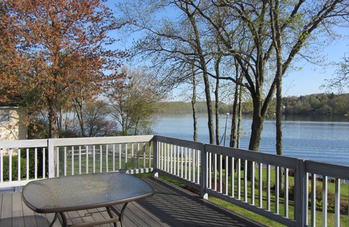 Brookfield House | Beautiful lakefront summer house with hot tub and private dock!