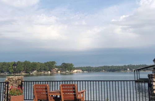 Mid America Condo | Beautiful Lakefront View on Lake Hamilton with a Covered Boat Slip. 2br 2bath