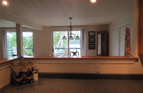 Oakland House | Beautiful lakeside 4 bedroom retreat with private dock and walkout basement