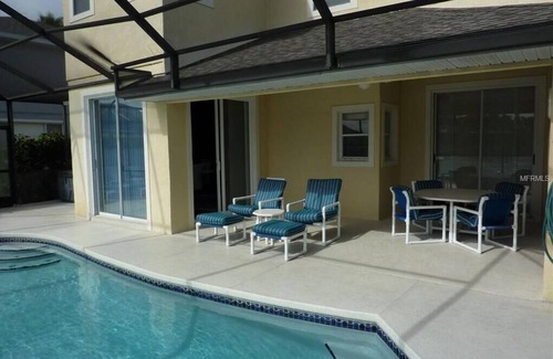 Sunset Lakes House | Beautiful Lakeview 5 bed 4 Bath South Facing Pool/Spa Home
