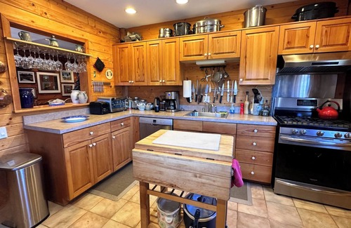 Livingston Cabin | Beautiful Lodge on the Yellowstone River!