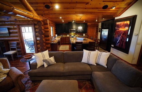 Williams Cabin | Beautiful Log Cabin Williams ~AZ~ Grand Canyon Destination