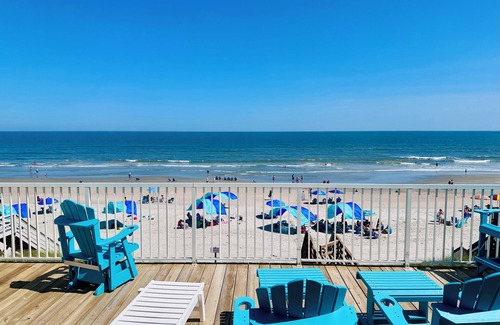 Ocean Isle Beach House | BEAUTIFUL LUXURY OCEANFRONT HOME! Sleeps 25, Elev, pool & rooftop deck. 7B/7B.