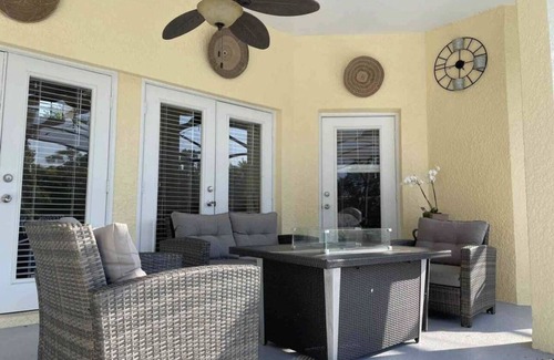 Kissimmee House | Beautiful Luxurious home in Orlando w Private Pool