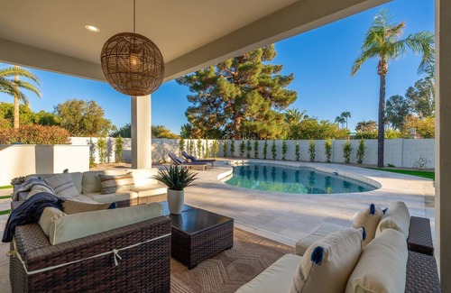 Thunderbird Desert Estates House | Beautiful, Luxurious Scottsdale Home, Pool, Pickleball, & More!