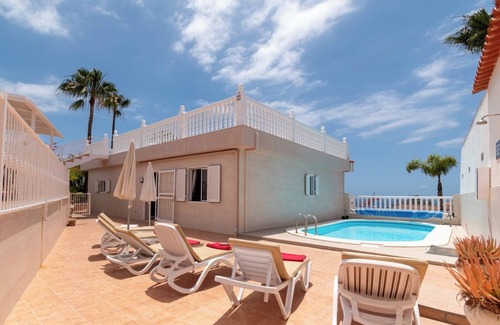 Callao Salvaje Villa | Beautiful luxury spacious 4 bed villa Costa Adeje a with a heating pool
