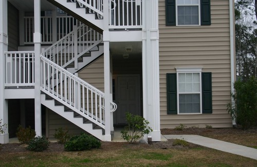 Murrells Inlet Condo | Beautiful main level condo on golf course in Murrells Inlet, SC.