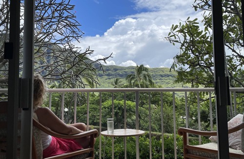 Makaha Condo | Beautiful Makaha Valley, Best Beaches on Oahu, and Mountains for days.