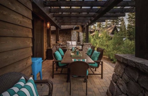 Truckee Cabin | Beautiful Martis Camp Family Home in Best Location!