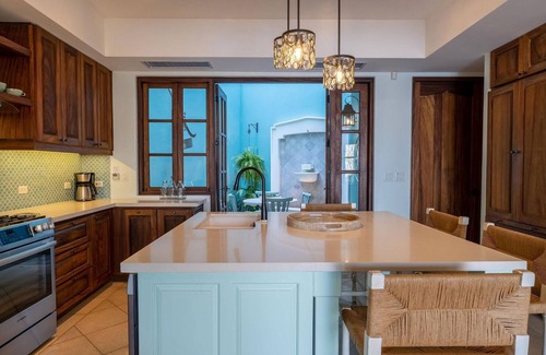 Las Catalinas House | Beautiful mediterranean beach front house with pool - At Las Catalinas