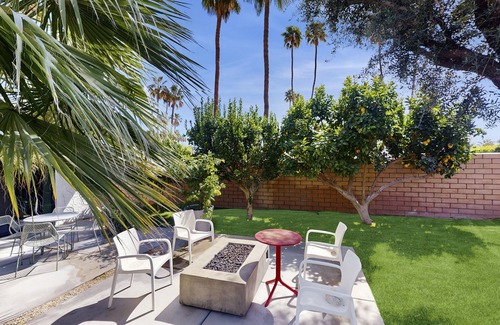 Sonora Sunrise House | Beautiful Mid-Century Modern Home w/Private Heated Pool & Spa - Dog Welcome