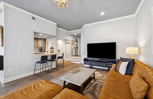 Palmetto Dunes Condo | Beautiful Modern Pet Friendly Villa Overlooking Pool