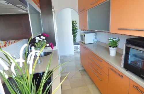 Torrequebrada Apartment | Beautiful Modern 3 Bed Apartment with Fantastic Views of the Mediterranean.