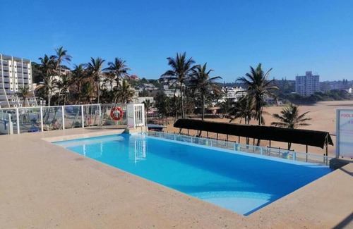 Margate Apartment | Beautiful modern decorated apartment with a great sea view