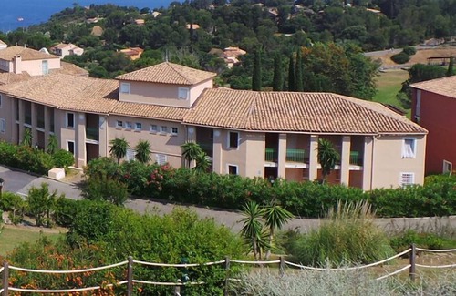 Cap Esterel Apartment | Beautiful Modern Sea View Apartment in Cap Estérel!