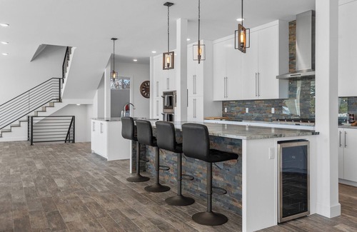 Rockwell House | Beautiful modern new build - this house has everything, 7 bedrooms, lake access!