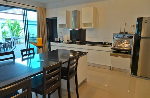 Rawai Villa | Beautiful Modern Villa PRIVATE POOL, 3 BDR, 3 BATH, Very Close to the Beaches.