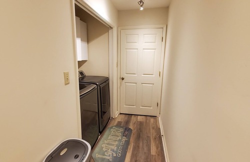 Laurel Ridge Apartment | Beautiful Mountain Getaway in a safe gated community.