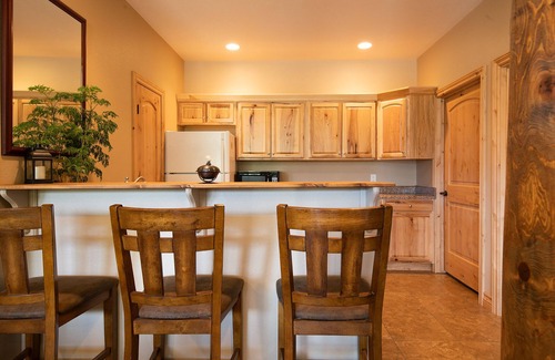 Woodland Park House | Beautiful Mountain getaway with incredible views of Pikes Peak