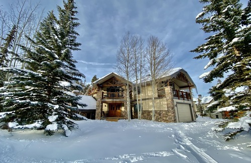 Frisco House | Beautiful Mountain Escape in Frisco with Private Hot Tub
